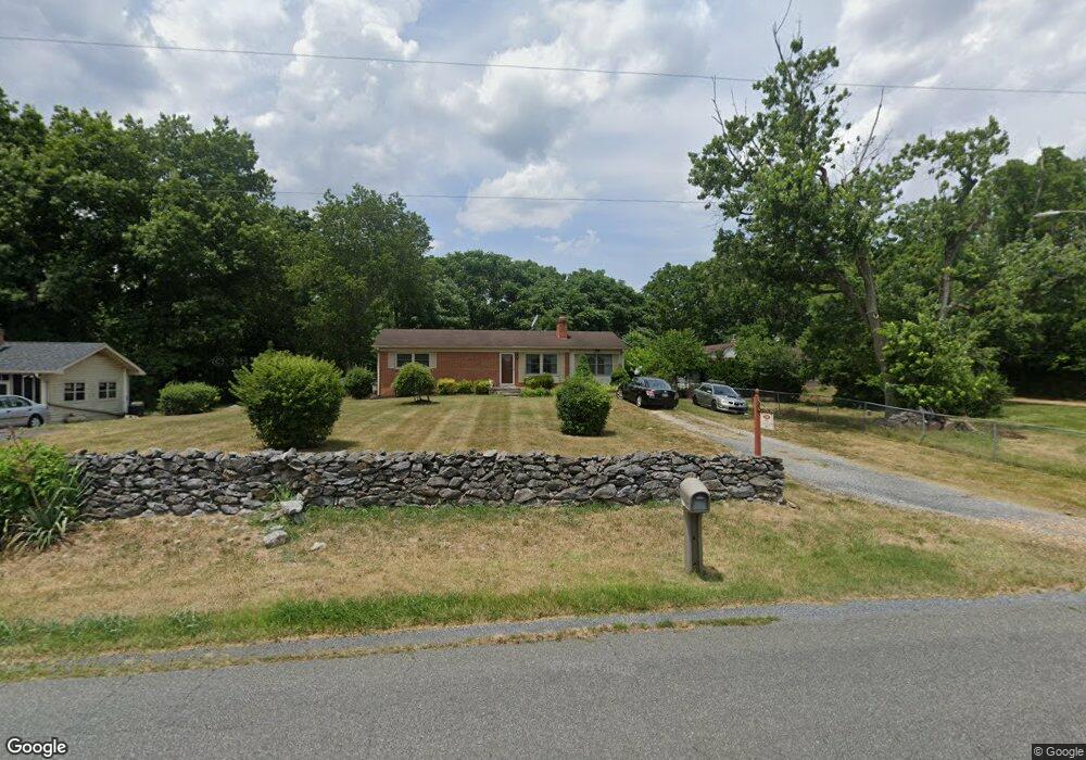 2585 Bishop Meade Rd, Boyce, VA 22620 - photo 1