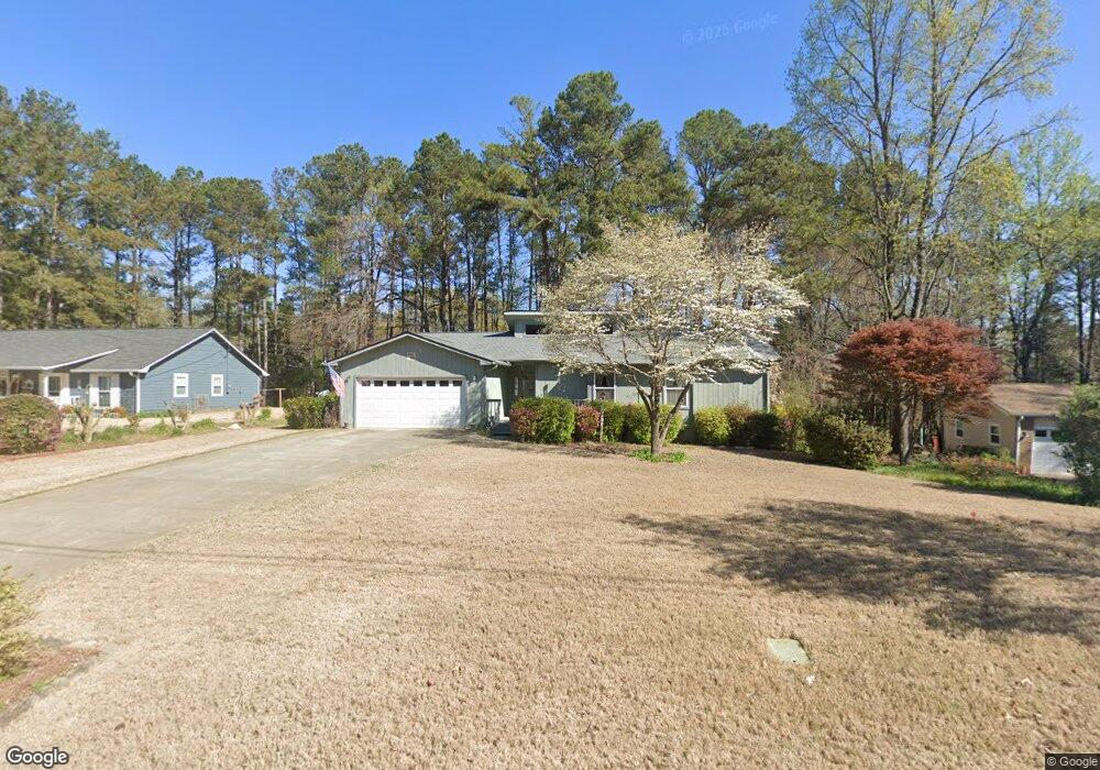 2028 Logan Dr, Jonesboro, GA 30236 - photo 1