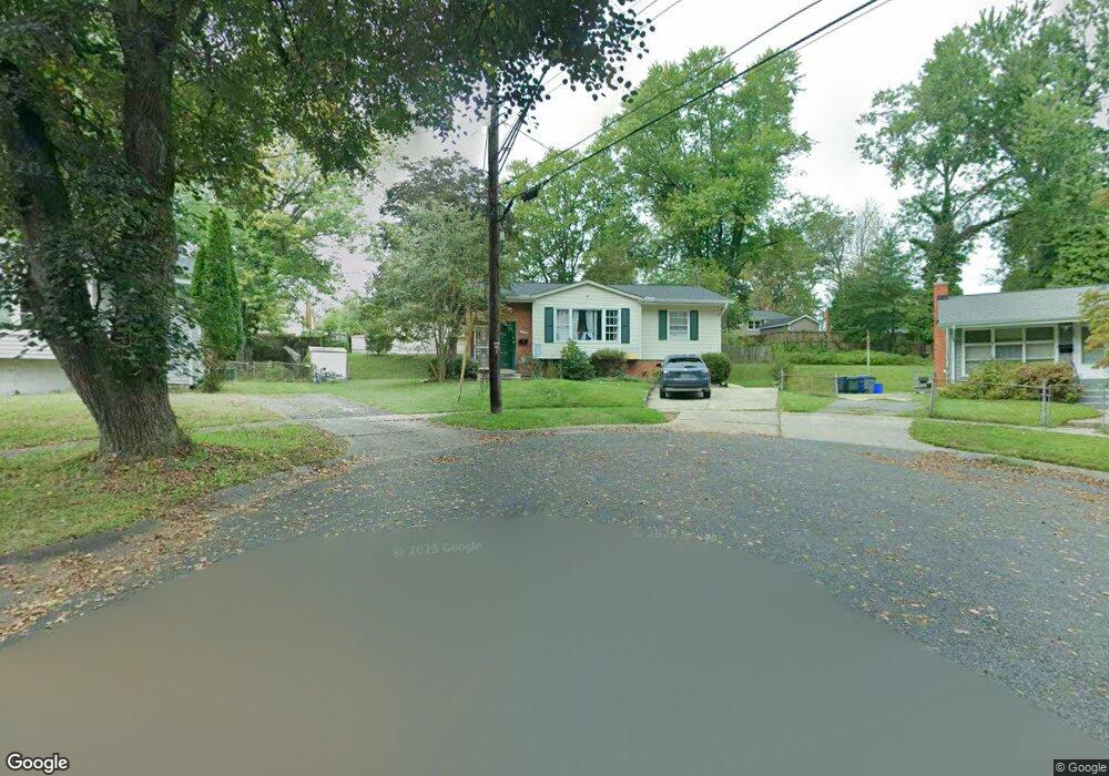 13218 Turkey Branch Pkwy, Rockville, MD 20853 - photo 1