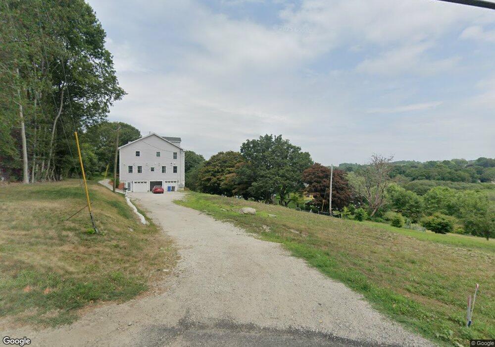 230 Miantonomi Ave, Middletown, RI 02842 - photo 1