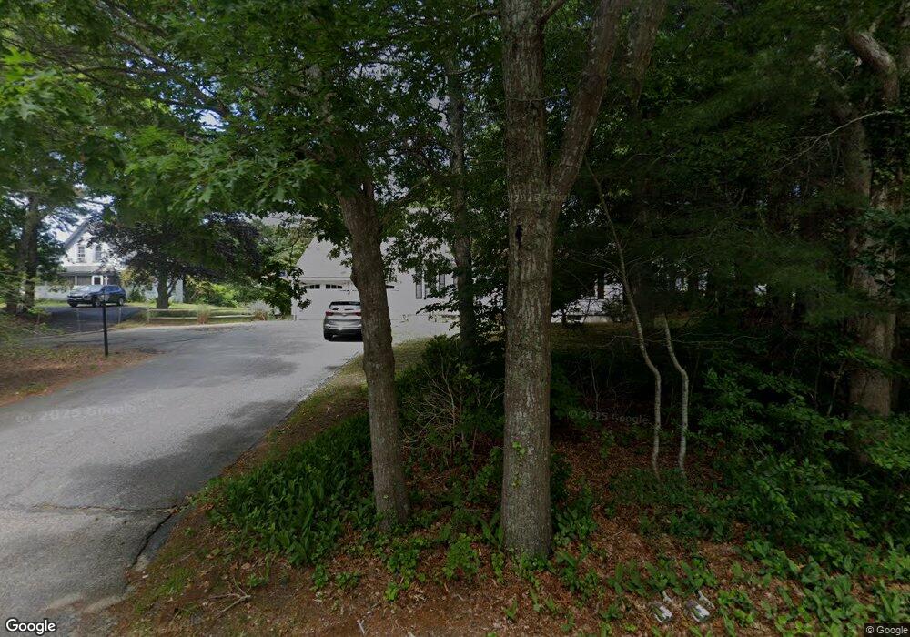 33 Head of The Bay Rd, Buzzards Bay, MA 02532 - photo 1