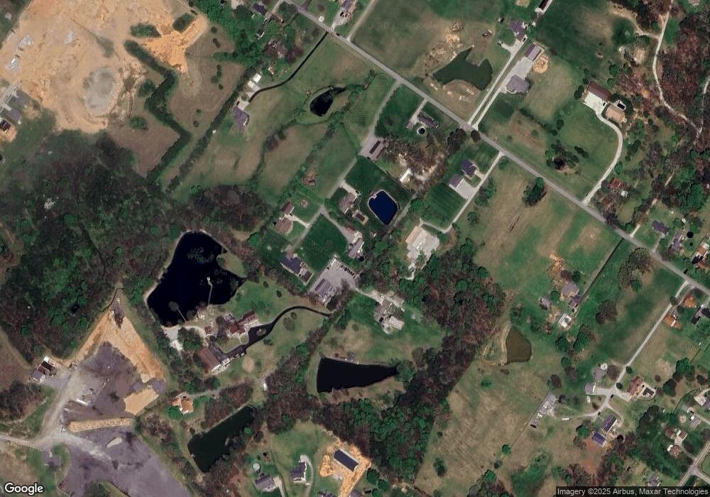 1253 Fisher Ln, Mount Washington, KY 40047 - photo 1