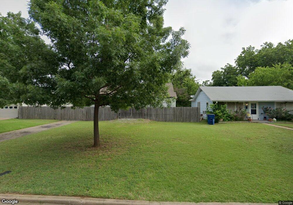 1323 W Walker St, Denison, TX 75020 - photo 1