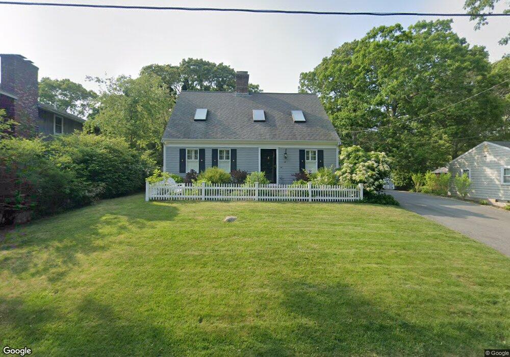 19 Longfellow Rd, Sagamore Beach, MA 02562 - photo 1