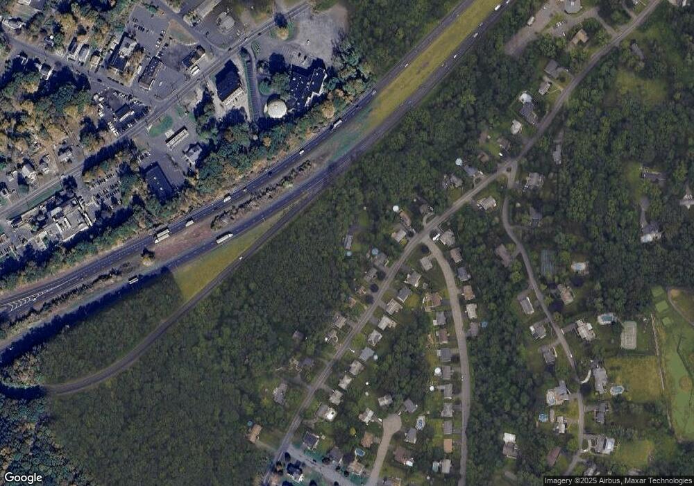 428 Country Club Rd, Waterbury, CT 06708 - photo 1