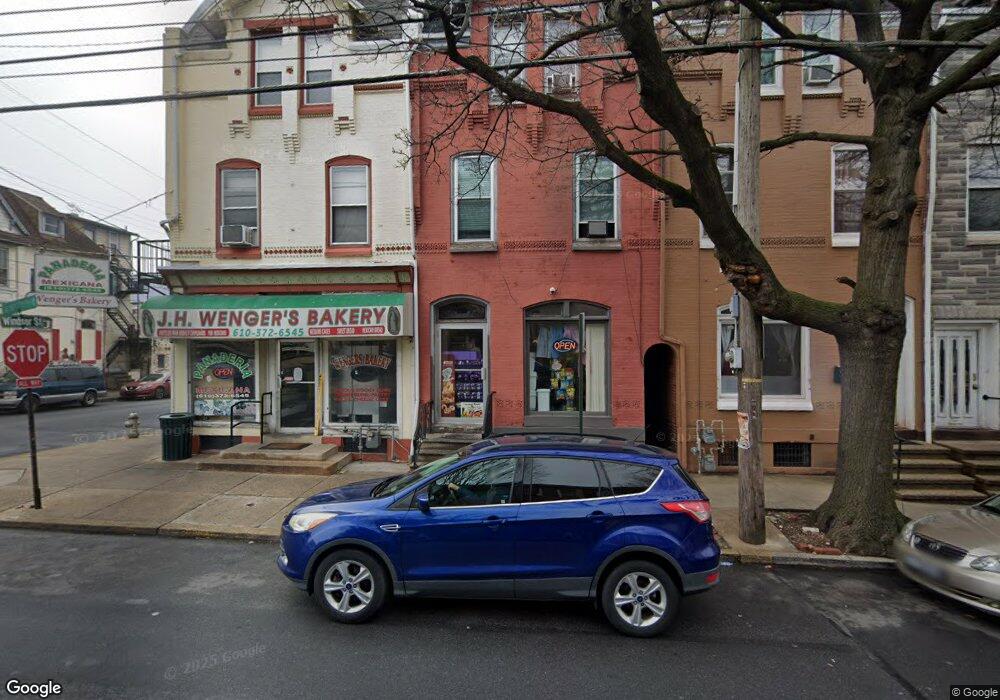 902 N 10th St, Reading, PA 19604 - photo 1