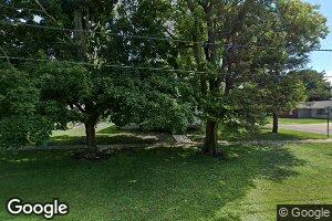 664 S Piatt St, Bement, IL 61813