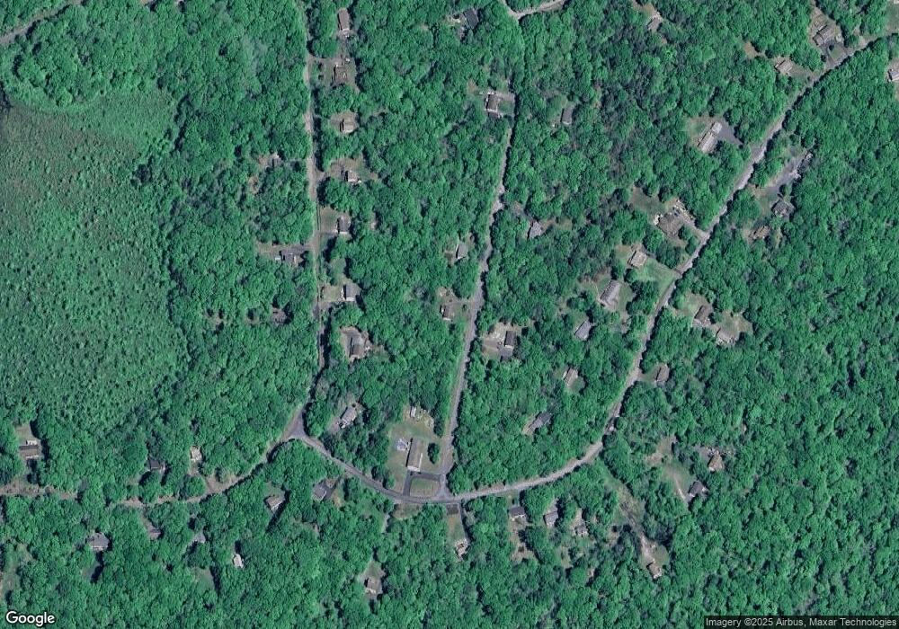 121 Robin Ln, Dingmans Ferry, PA 18328 - photo 1