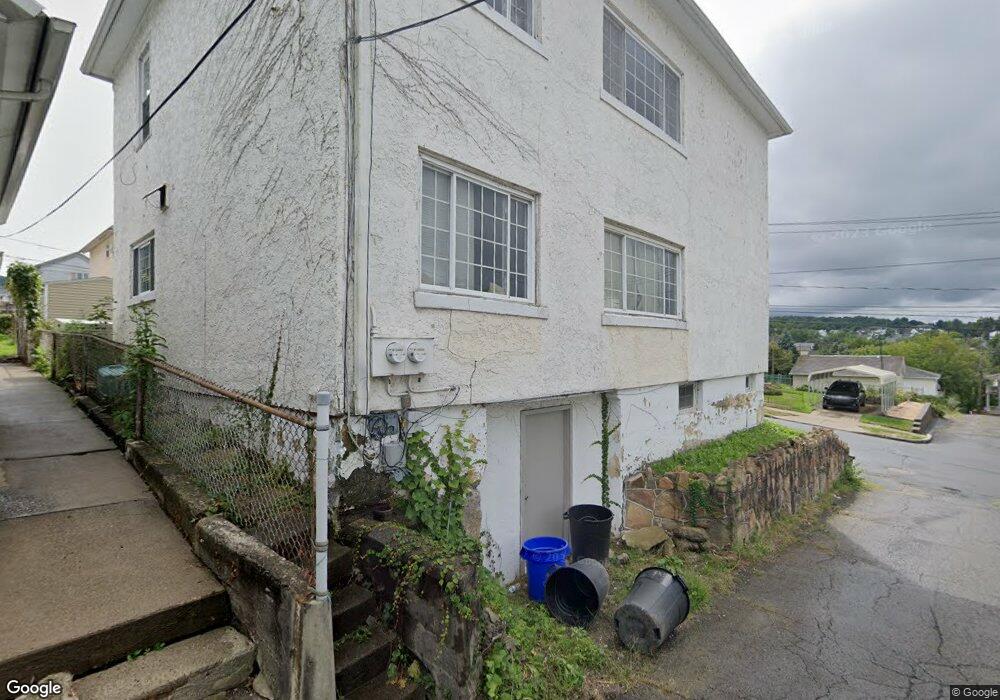 645 Maple St, Scranton, PA 18505 - photo 1