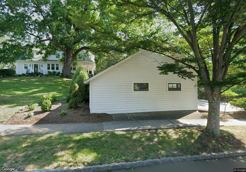 50 W Maple Ave, Allendale, NJ 07401 - photo 1