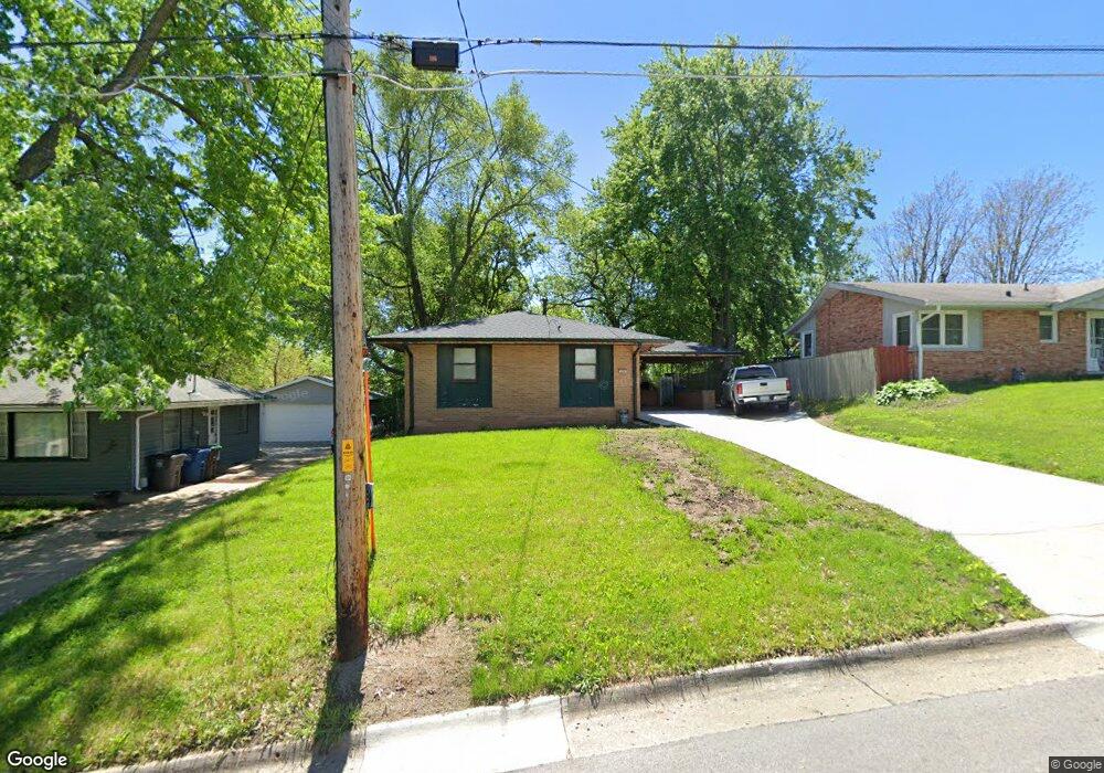 206 Broad St, Des Moines, IA 50315 - photo 1