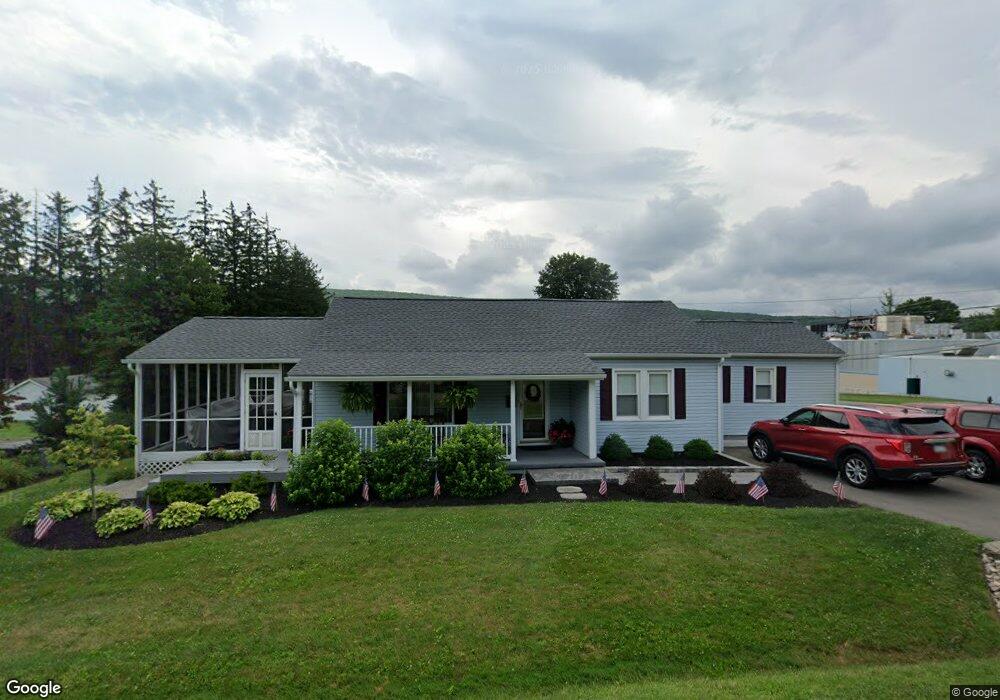 626 W Broad St, Williamstown, PA 17098 - photo 1