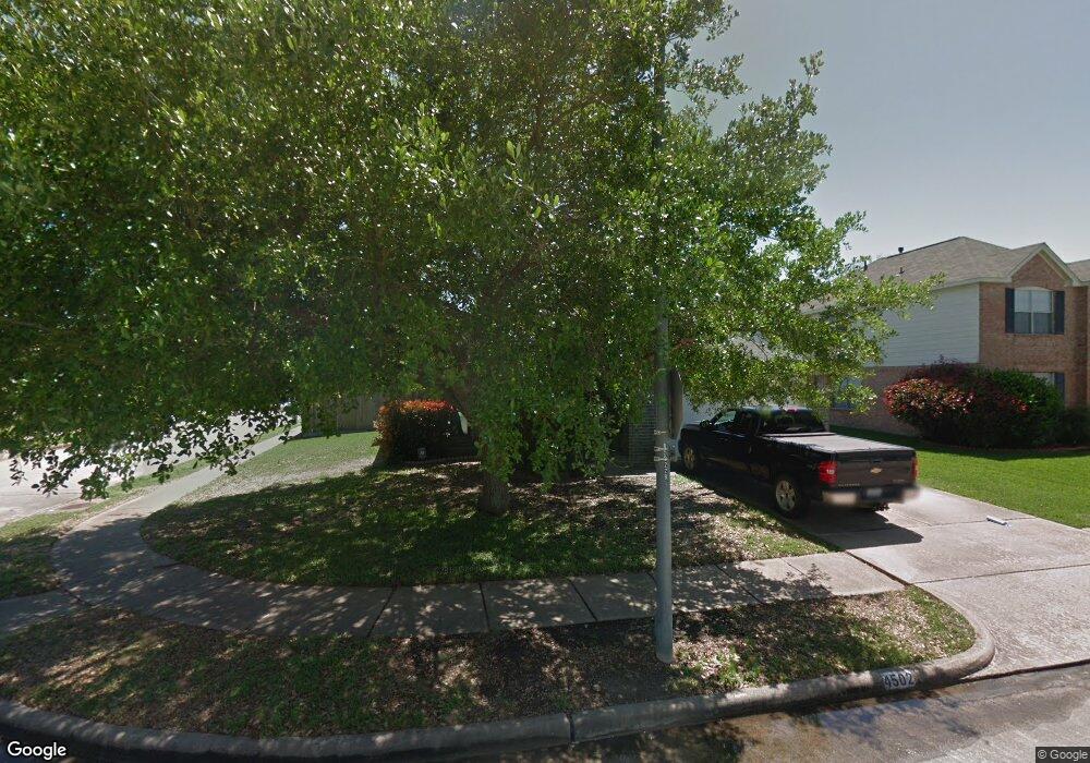 4502 Stonebridge Dr, Pearland, TX 77584 - photo 1