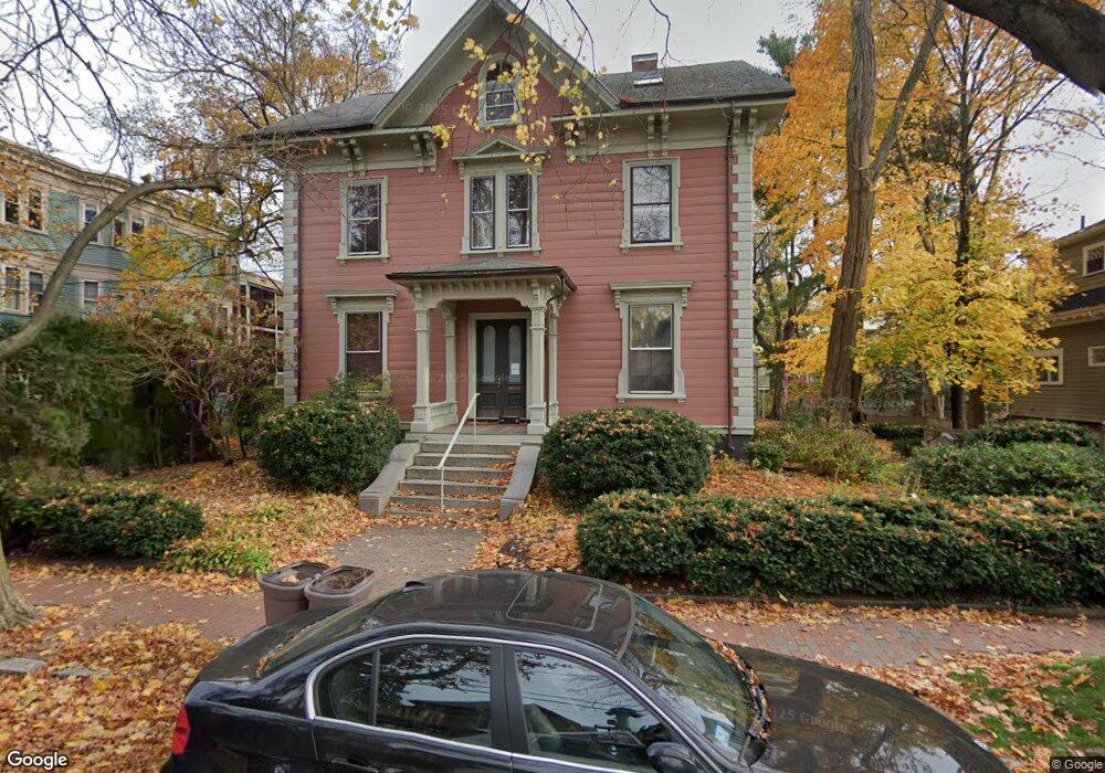 26 Maple Ave unit 4,26, Cambridge, MA 02139 - photo 1