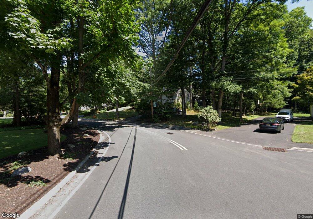 541 Pines Lake Dr E, Wayne, NJ 07470 - photo 1