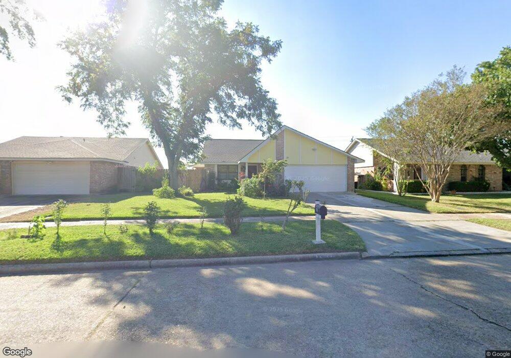 8507 Twisting Vine Ln, Houston, TX 77040 - photo 1