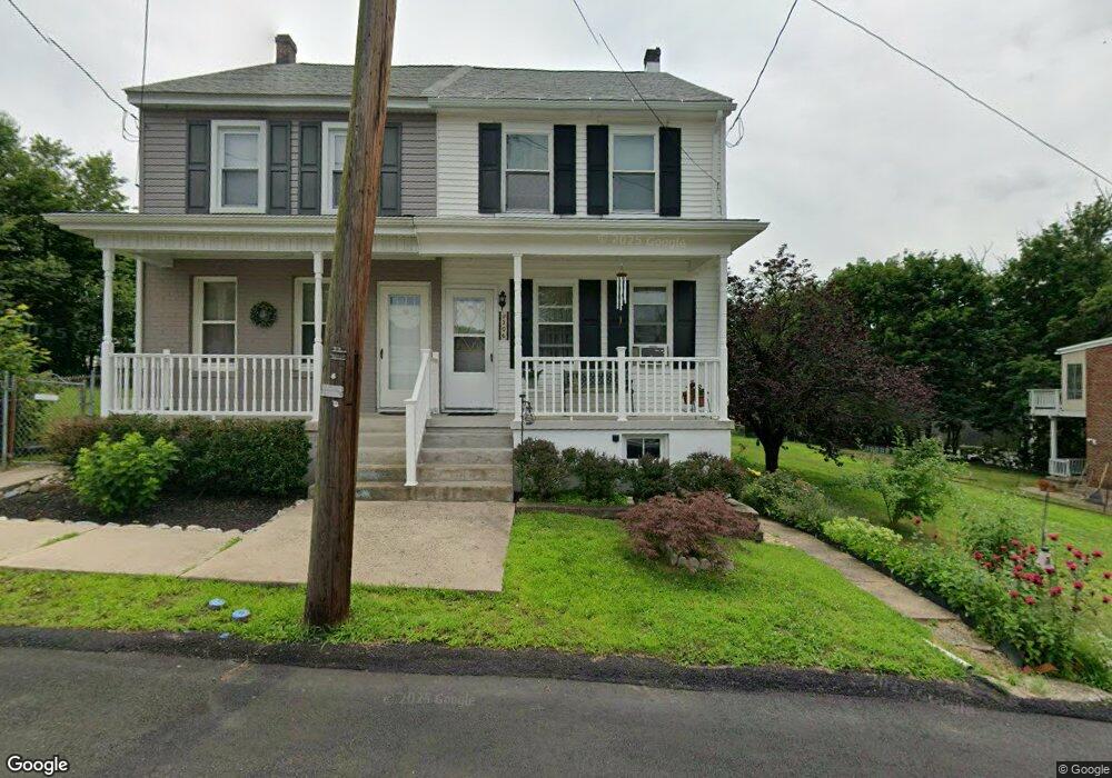 306 Walnut St, Mar Lin, PA 17951 - photo 1