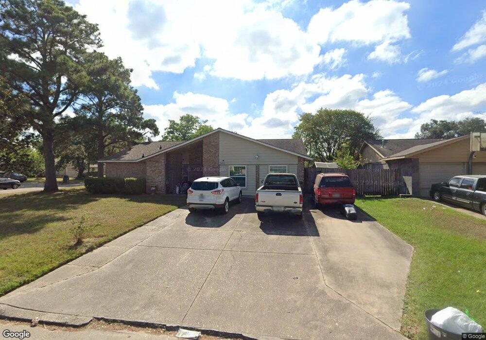 2403 Regal Wood Dr, Houston, TX 77038 - photo 1