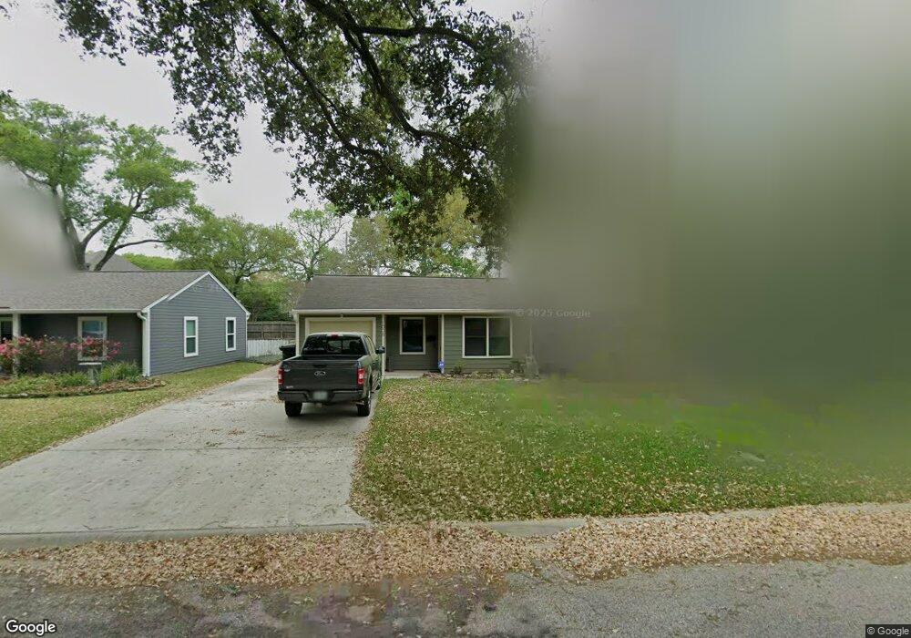 1608 Libbey Dr, Houston, TX 77018 - photo 1