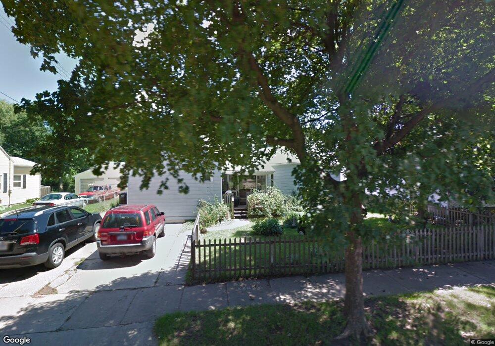 1322 Comfort St, Lansing, MI 48915 - photo 1