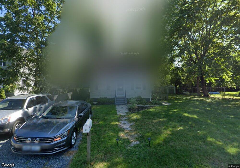 11 Commonwealth Ave, Barrington, RI 02806 - photo 1