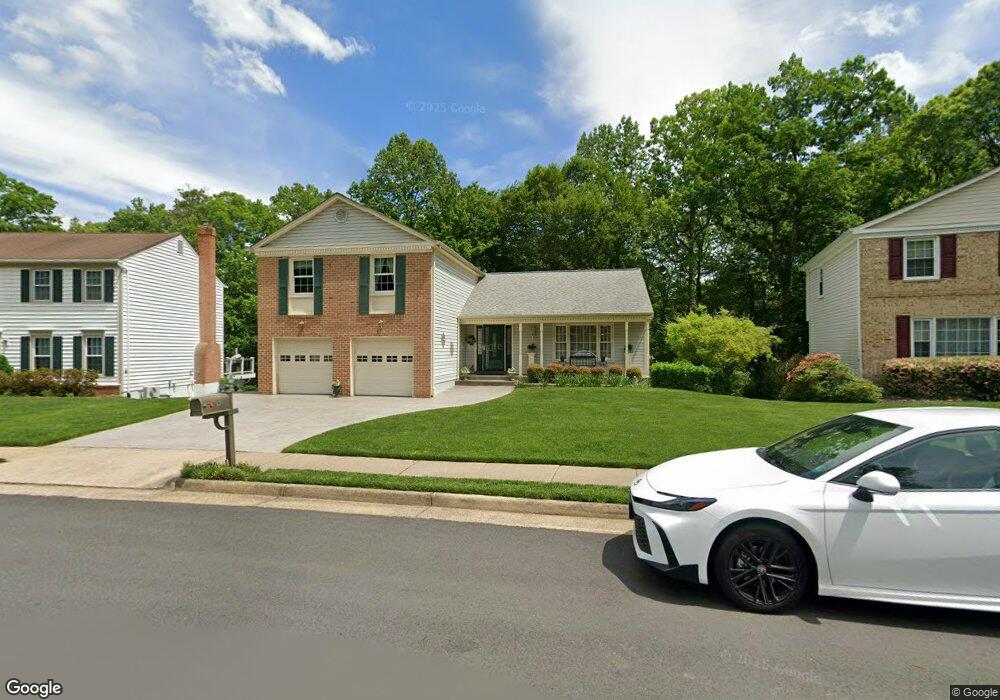 7113 Rolling Forest Ave, Springfield, VA 22152 - photo 1