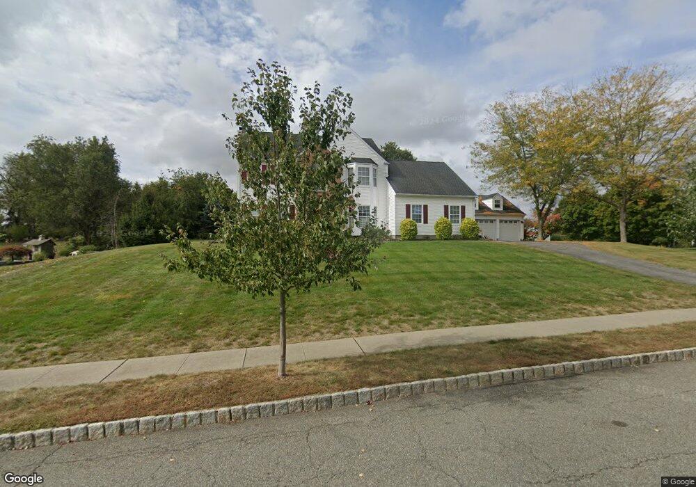 2 Canterbury Ln, Hackettstown, NJ 07840 - photo 1