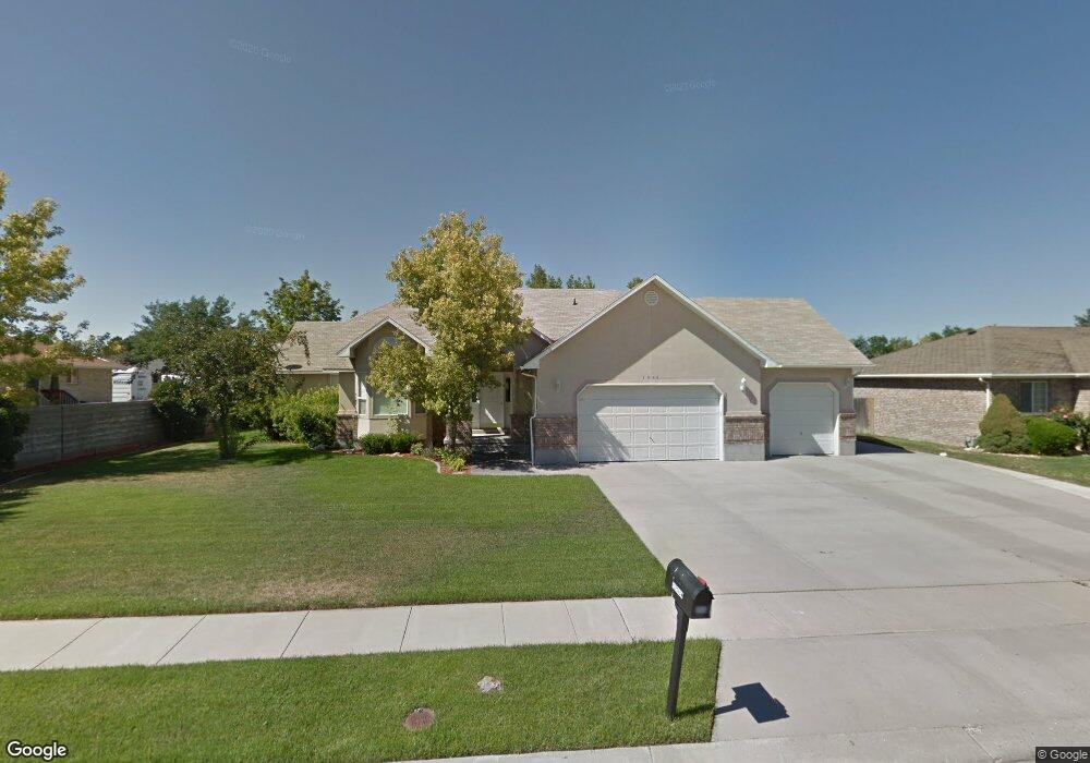 3946 W Maple Grove Dr, West Jordan, UT 84088 - photo 1