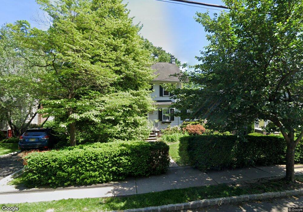 444 Ridgewood Rd, Maplewood, NJ 07040 - photo 1