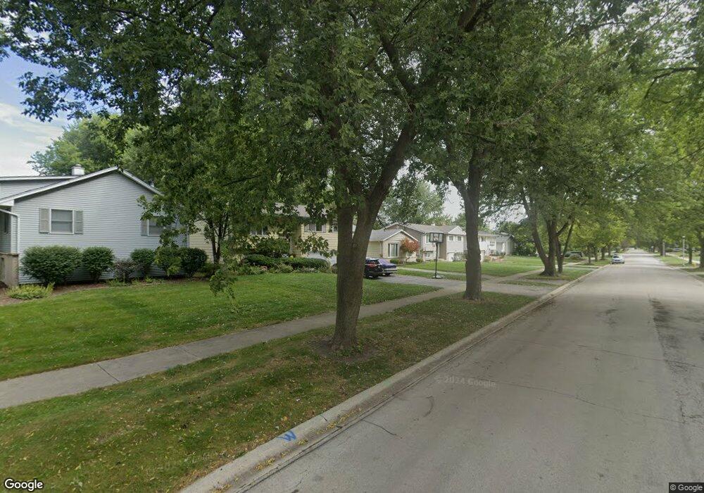 1211 Dawes Ave, Wheaton, IL 60189 - photo 1