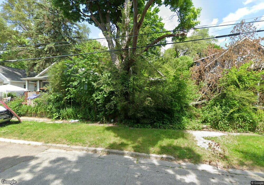 1531 Arizona Ave, Flint, MI 48506 - photo 1