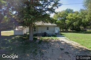 151 S Arnold St, Forestburg, SD 57314