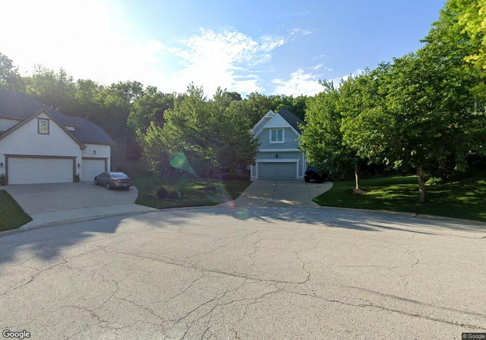 5201 Rene St, Shawnee, KS 66216 - photo 1