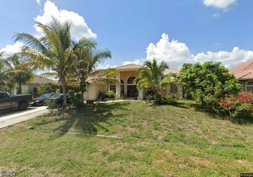 730 SW Mccoy Ave, Port Saint Lucie, FL 34953 - photo 1