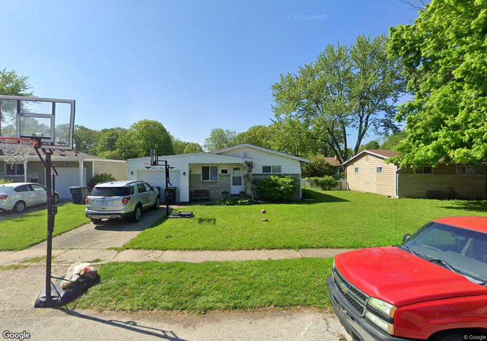 1995 Newcomer Ln, Beech Grove, IN 46107 - photo 1