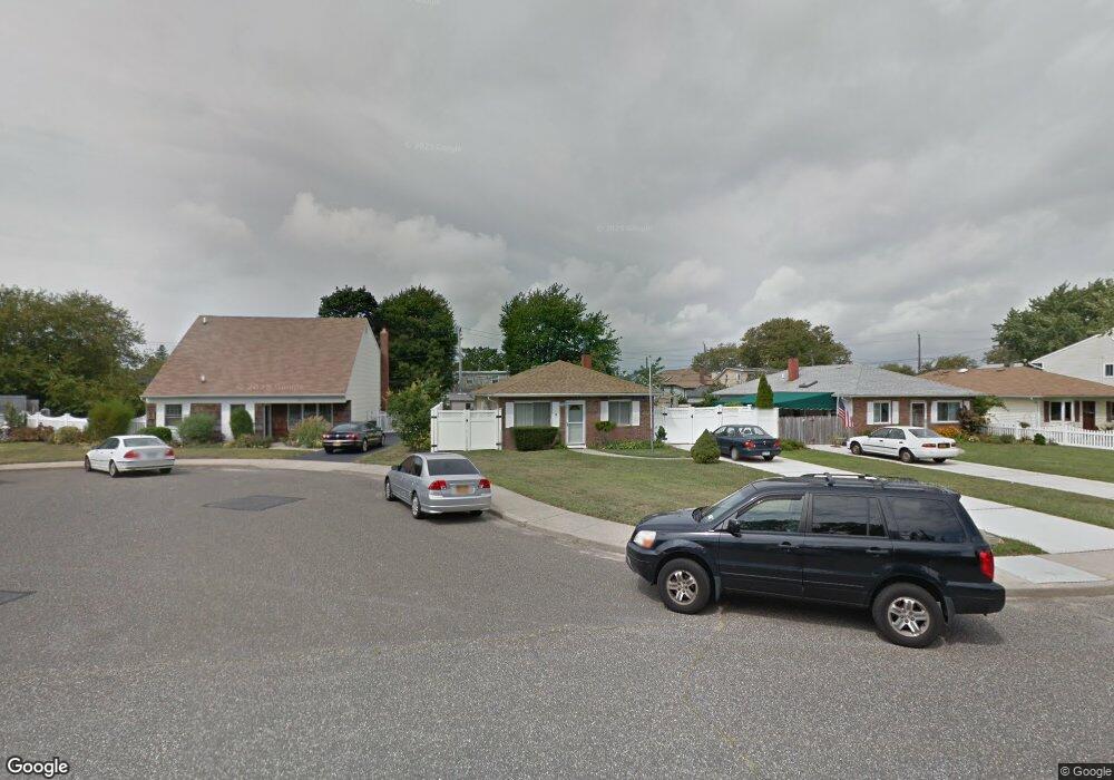 19 Parente Ln N, Island Park, NY 11558 - photo 1