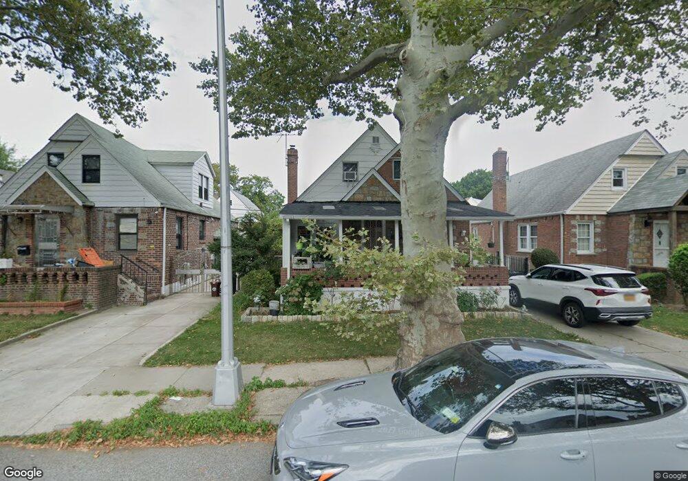 13837 62nd Ave, Flushing, NY 11367 - photo 1