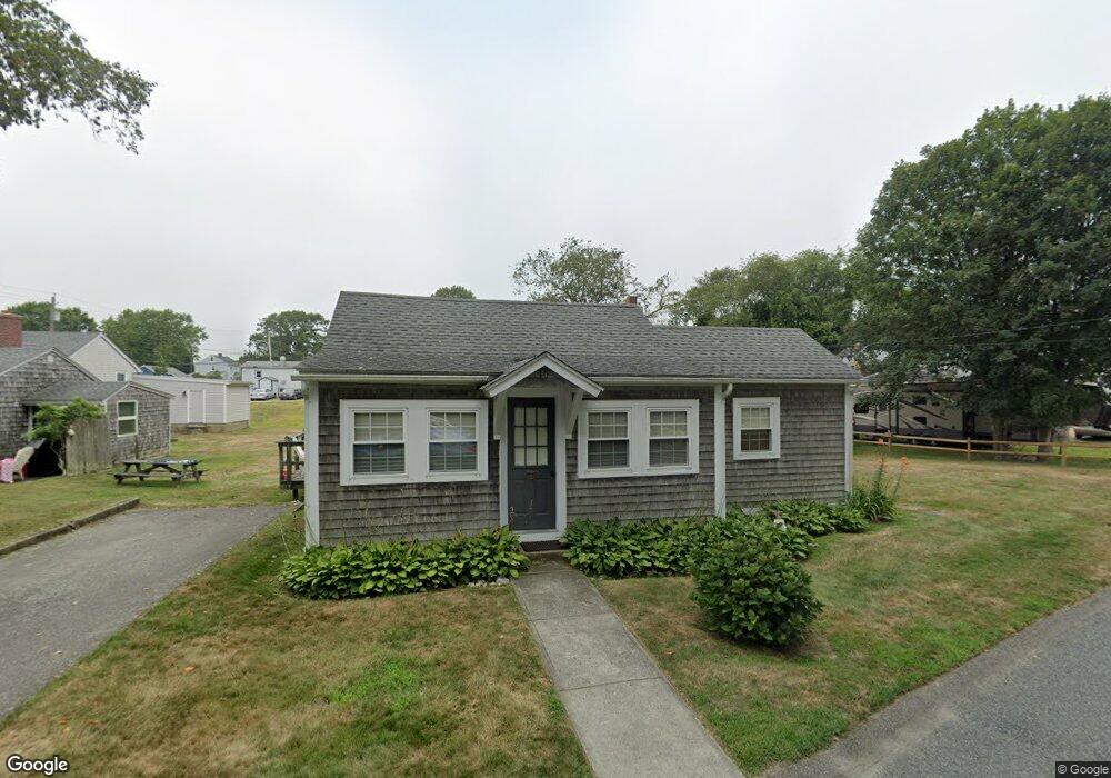 16 Hull St, South Kingstown, RI 02879 - photo 1