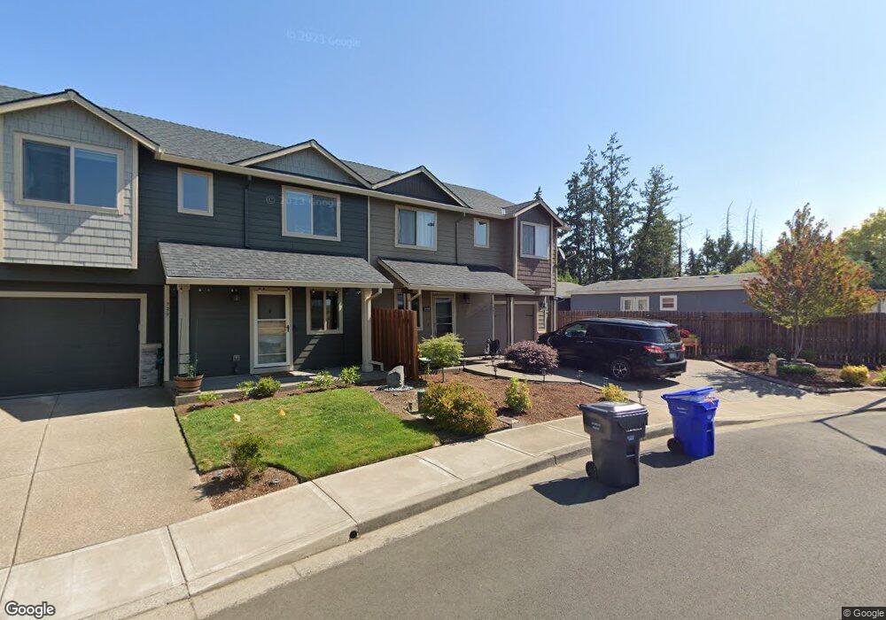 743 Garden Ct, Molalla, OR 97038 - photo 1