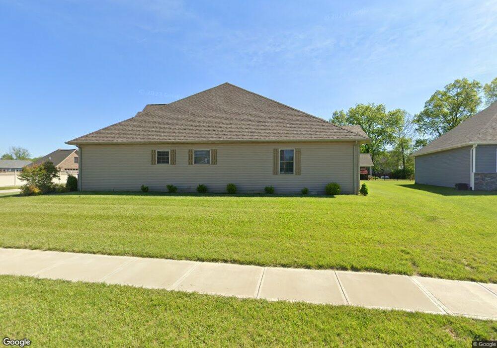 114 Mayflower Dr, Terre Haute, IN 47803 - photo 1