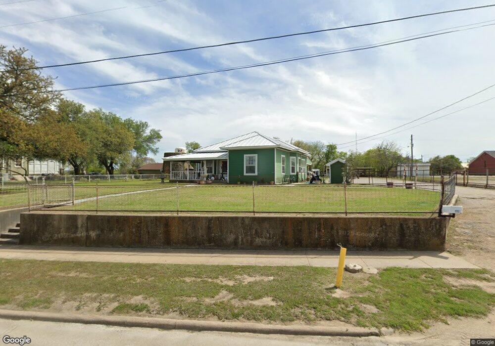 1111 Palo Pinto St, Weatherford, TX 76086 - photo 1