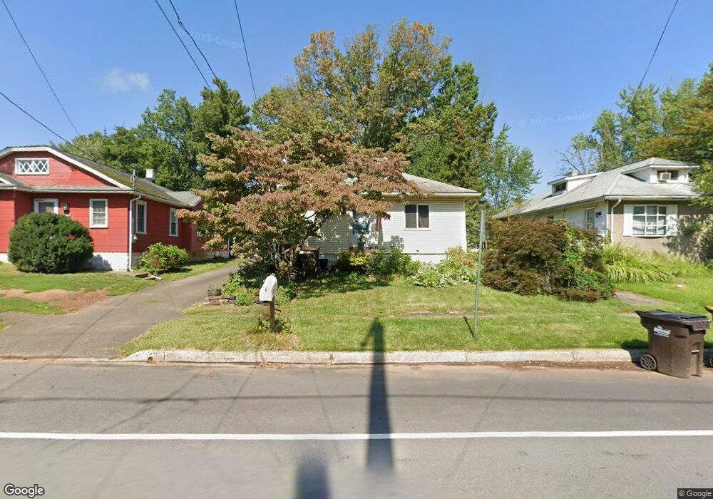 2954 E Walnut St, Colmar, PA 18915 - photo 1