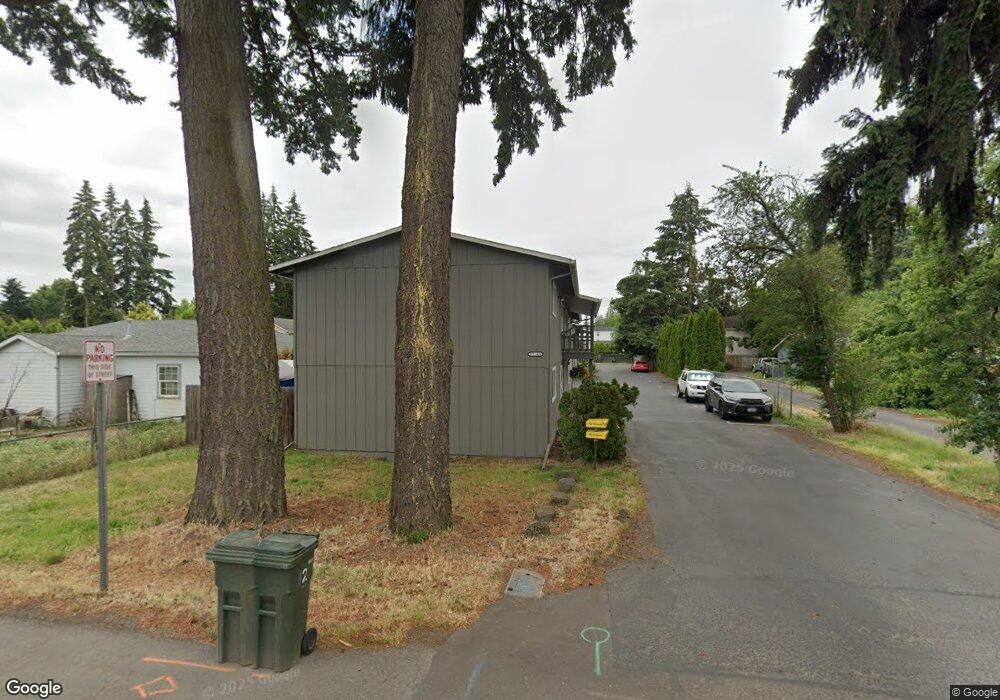 395 S Ivy St, Canby, OR 97013 - photo 1