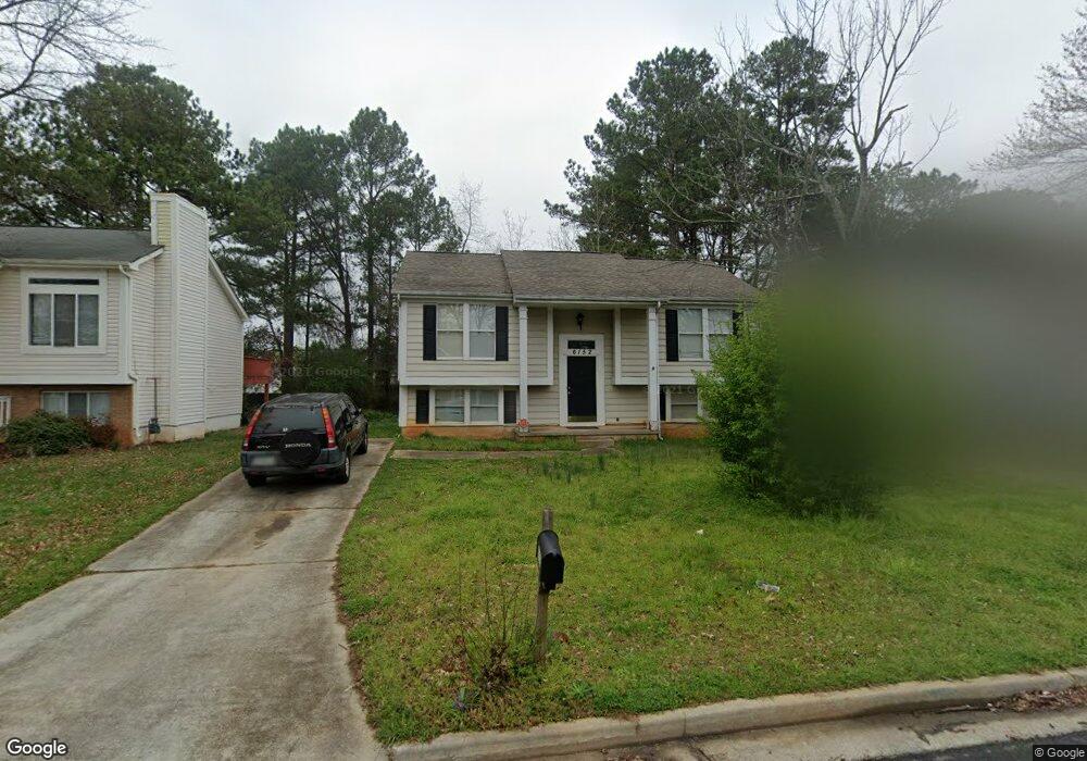 6152 Raintree Bend, Lithonia, GA 30058 - photo 1