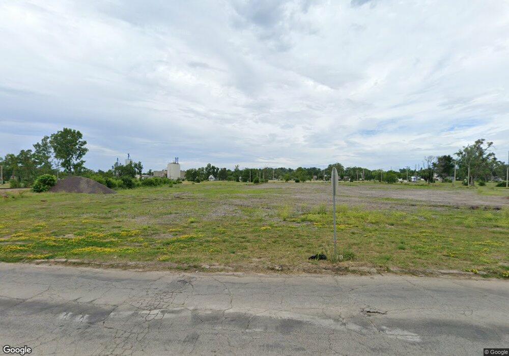 1124 1st St NW unit E, Cedar Rapids, IA 52405 - photo 1