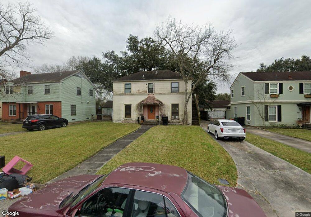 3842 Southmore Blvd, Houston, TX 77004 - photo 1