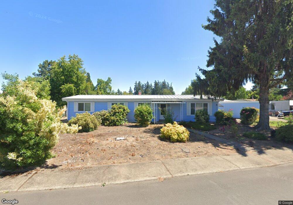 13661 Wisteria Dr NE, Aurora, OR 97002 - photo 1