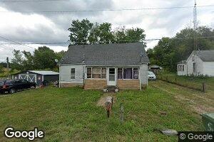312 N McDyby St, Buckner, IL 62819