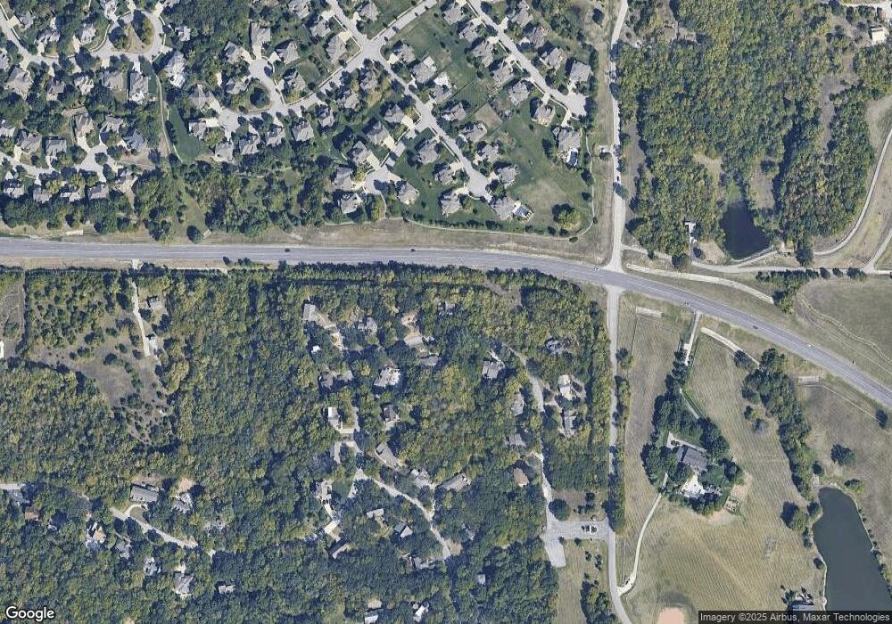 20806 Pebble Ln, Lenexa, KS 66220 - photo 1