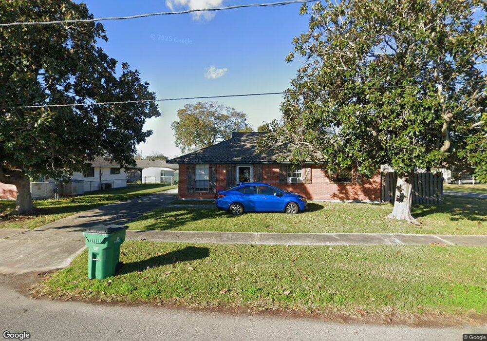2800 Corinne Dr, Marrero, LA 70072 - photo 1